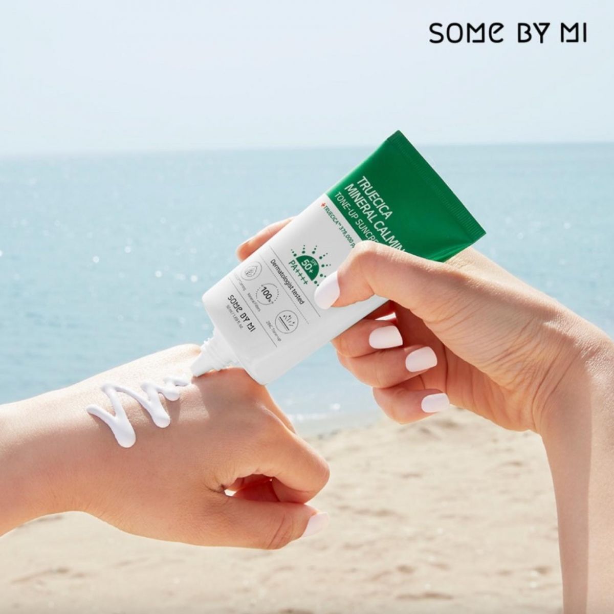 kem chống nắng some by mi truecica mineral 100 calming suncream